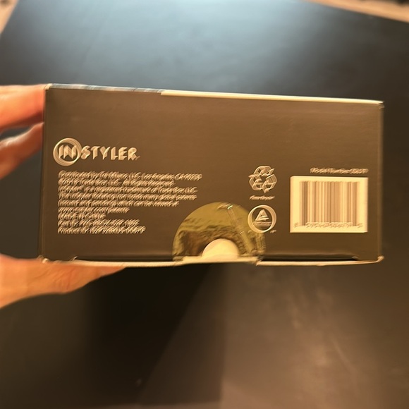 IN STYLER MAX PRIME 1.5 “ Revolving Styler with 2 way barrel. - Picture 9 of 13